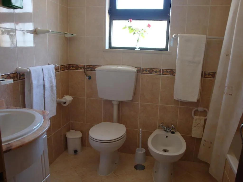 Casa Fernandes Holiday home Burgau Portugal