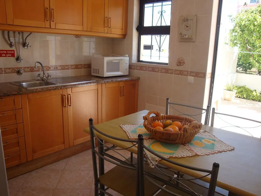 Casa Fernandes Holiday home Burgau