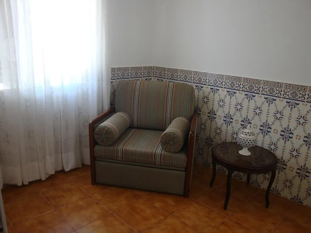 Casa Fernandes Holiday home Burgau